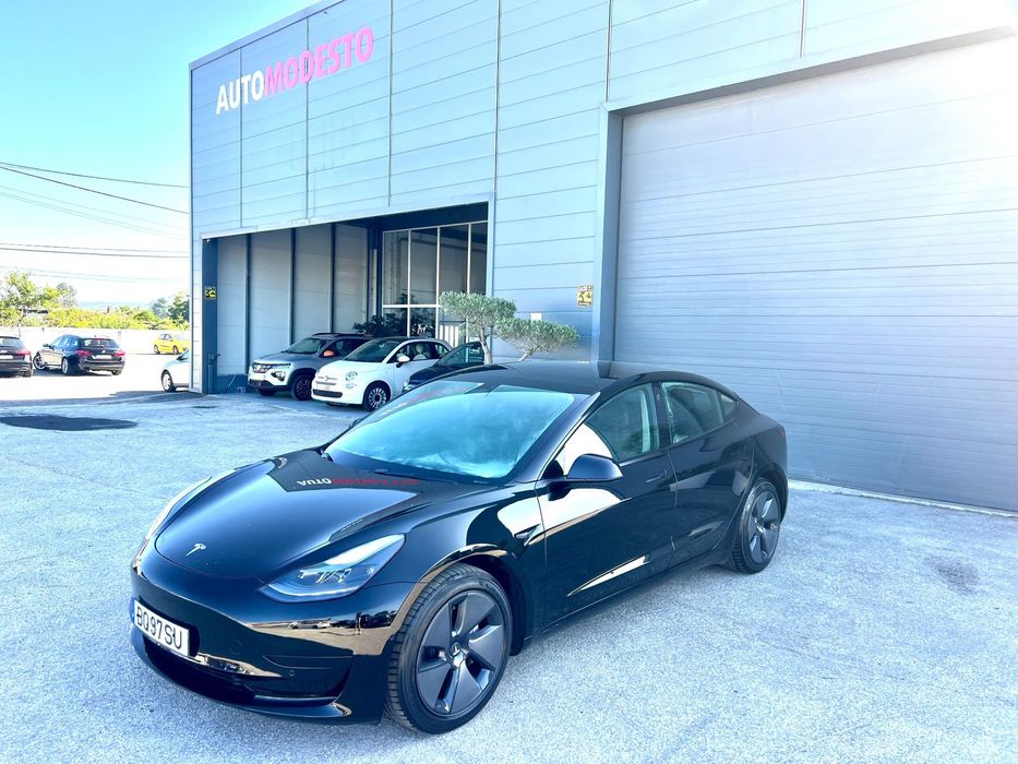 Tesla Model 3 Tração Traseira