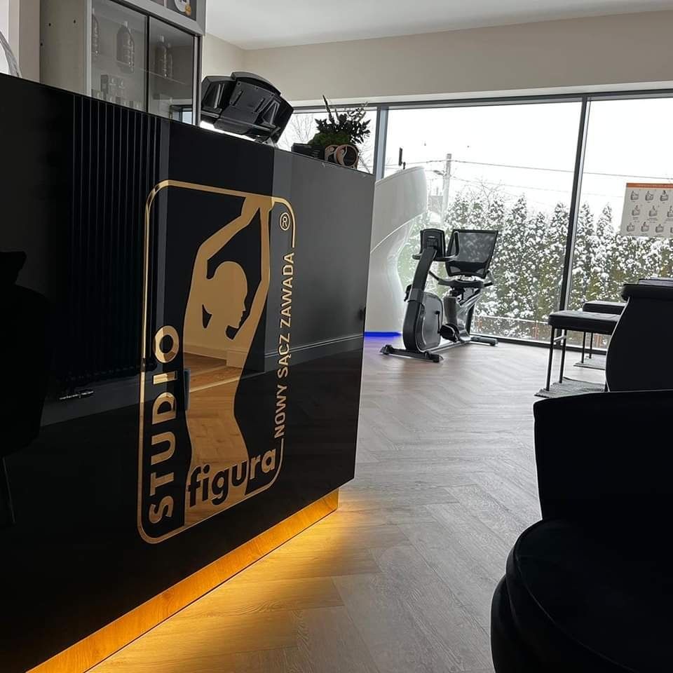Lada recepcyjna sztukateria spa beauty meble biurowe