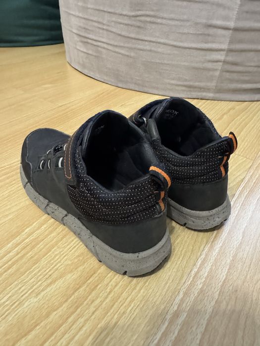 Черевики дитячі Geox (розмір 35)