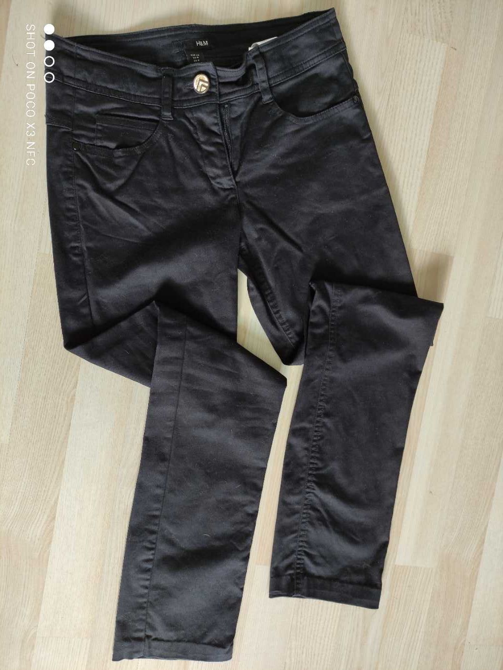 Czarne spodnie h &m 34