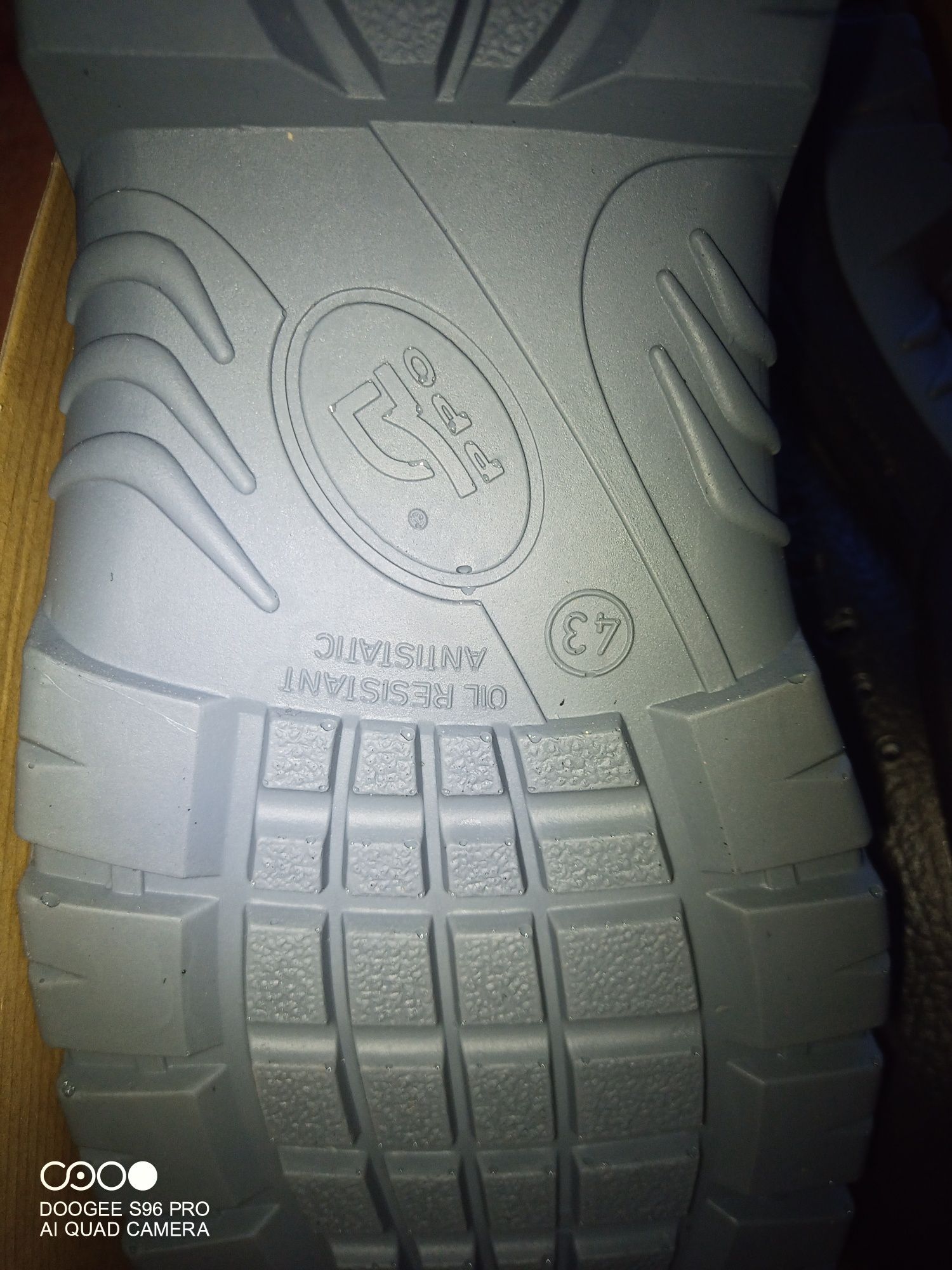 Sandały robocze PPO rozmiar 43 nowe za połowe ceny