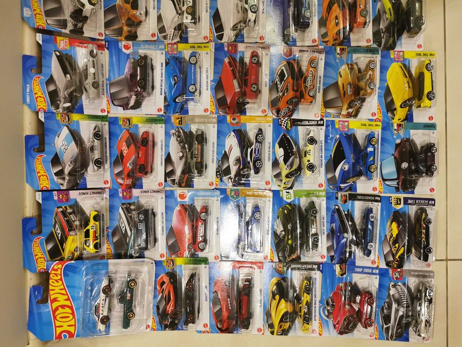 Wysylka za 1zl  Hot wheels resoraki samochodziki autka