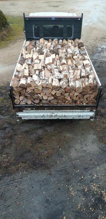 drewno kominkowe i opałowe układane  Chrzanów