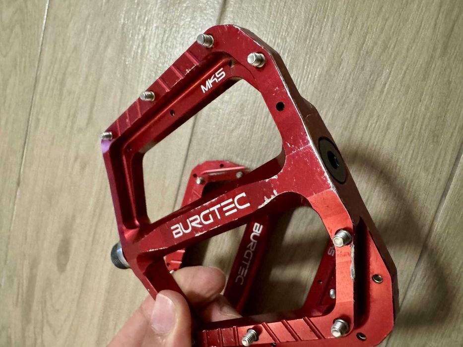 Pedais Burgtec MK5
