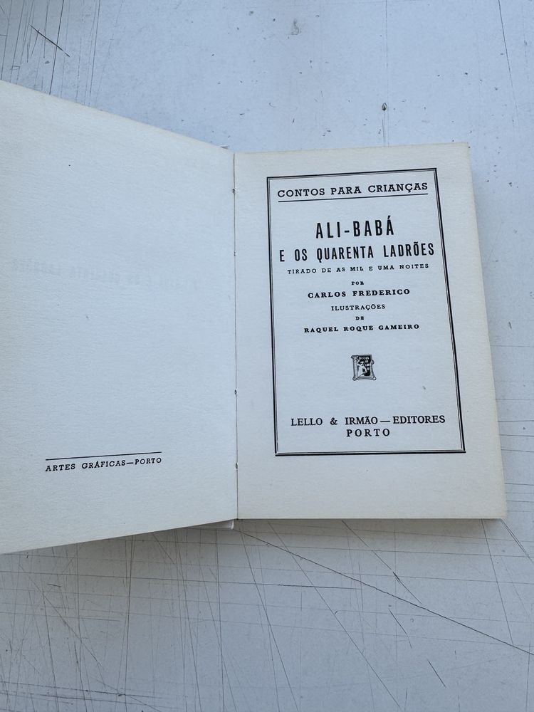 Livro Ali-Babá e os Quarenta Ladrões