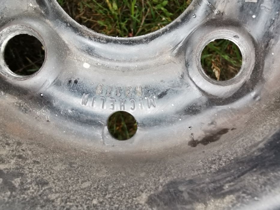 Koła 175/70/R13 z oponami letnimi SEAT VW