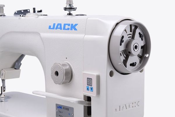 СРОЧНО Промислова швейна машина з вбудованим серводвигуном Jack.