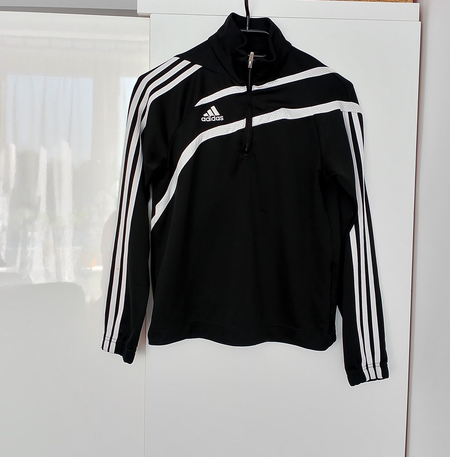 Adidas czarna bluza sportowa wkładana przez głowę Clima 365 rozmiar 15