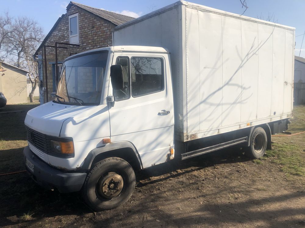 Продаю авто Mercedes-Benz 609D, дизель 1990 року випуску