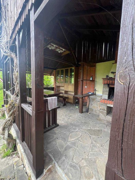 Продаж будинку в смт. Шкло