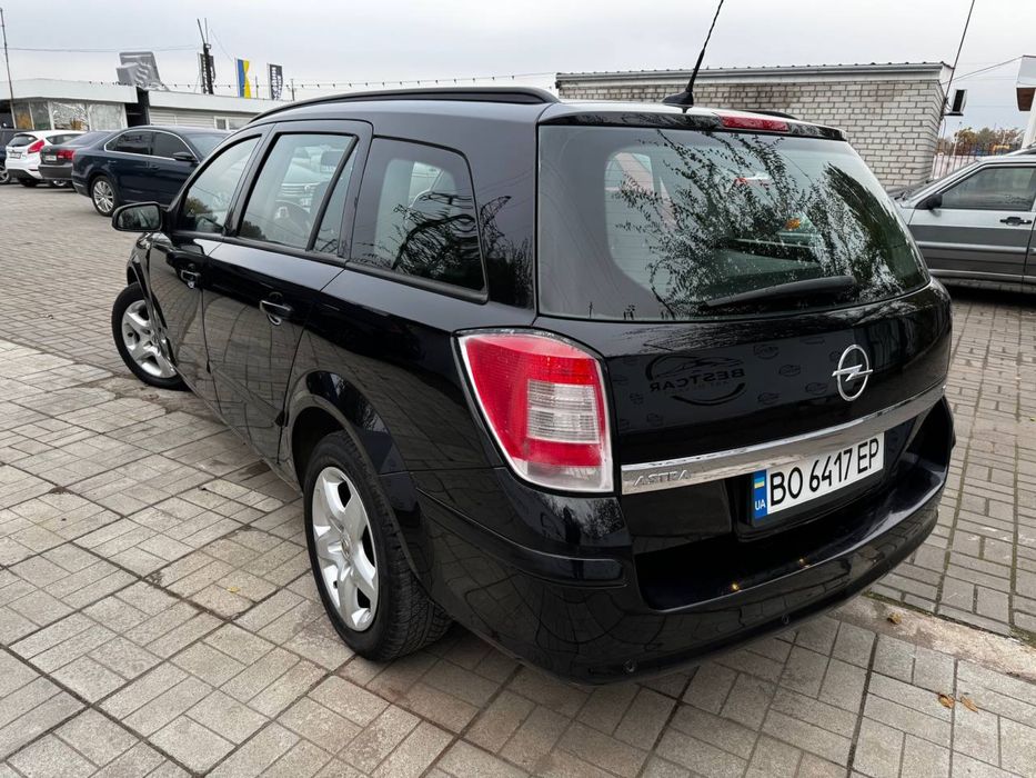 Продам Opel Astra 2008г., 1.6 бензин, свежепригнан. Обмен, Лизинг