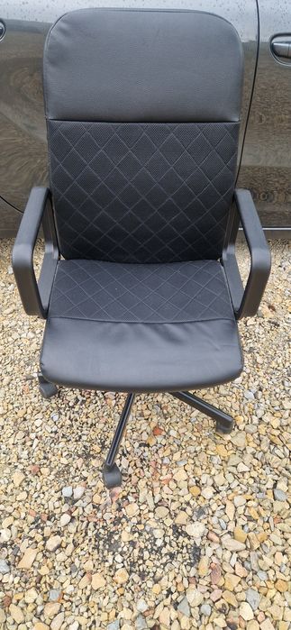 Krzesło ikea  obrotowe biurowe jak Nowe