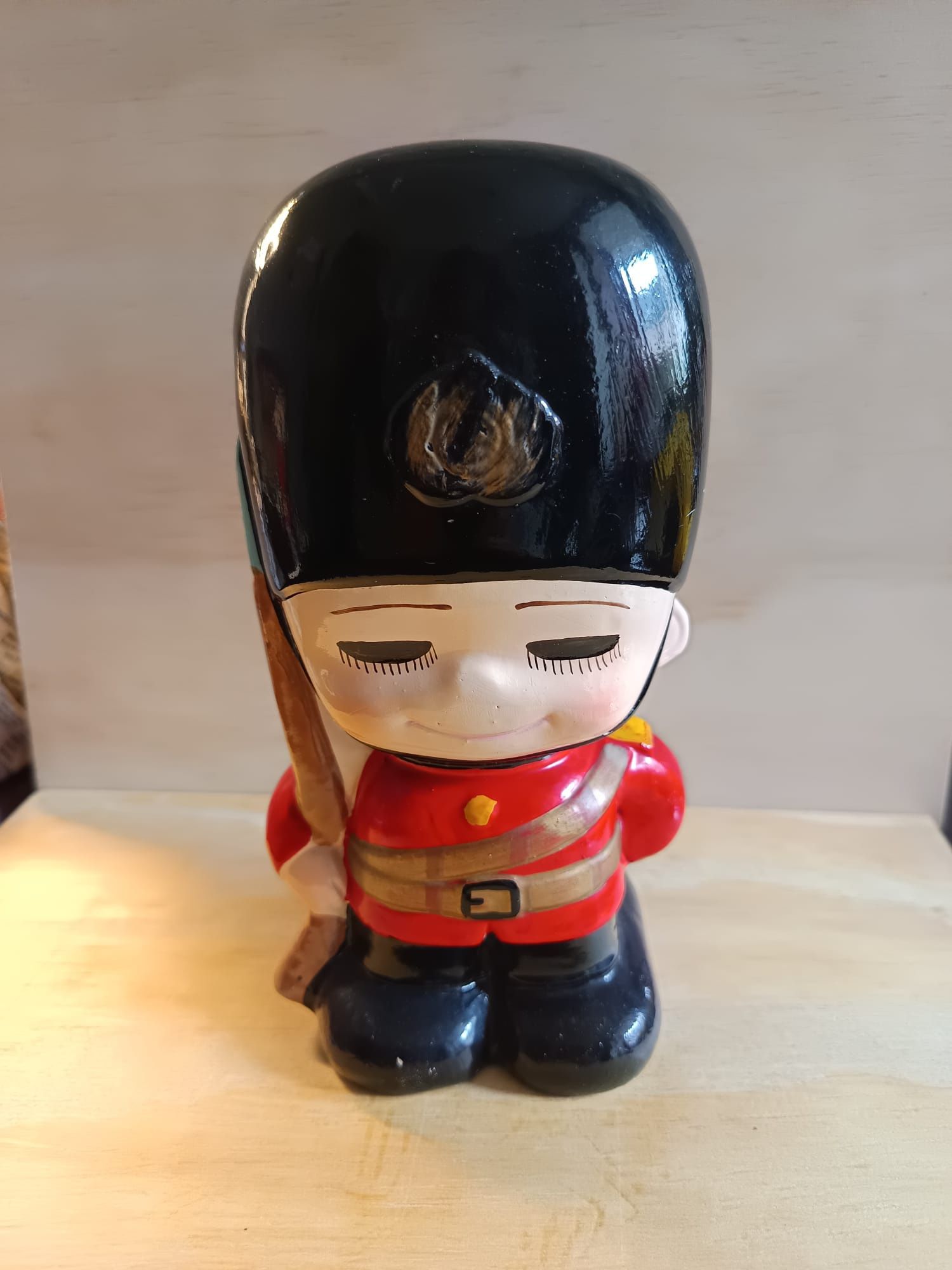 Mealheiro soldado cerâmica