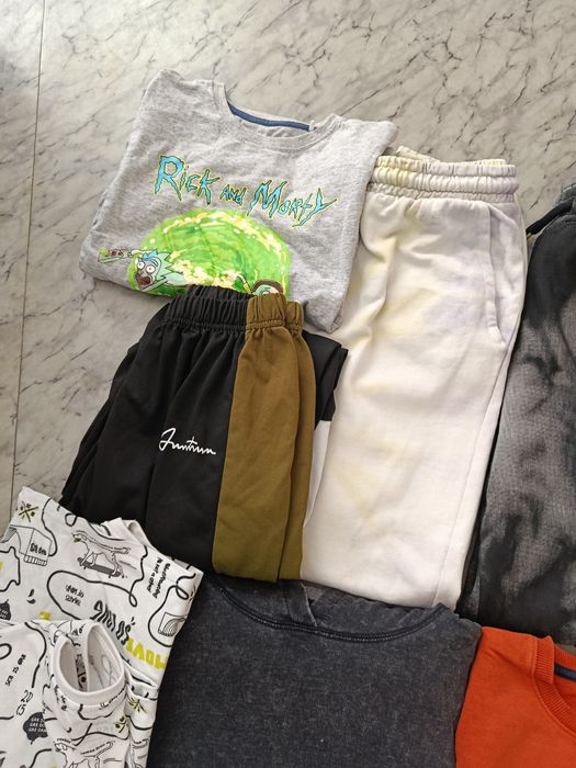 Paka ubrań chłopięcych bluzy spodnie 146/ 152 /158 okazja cenowa