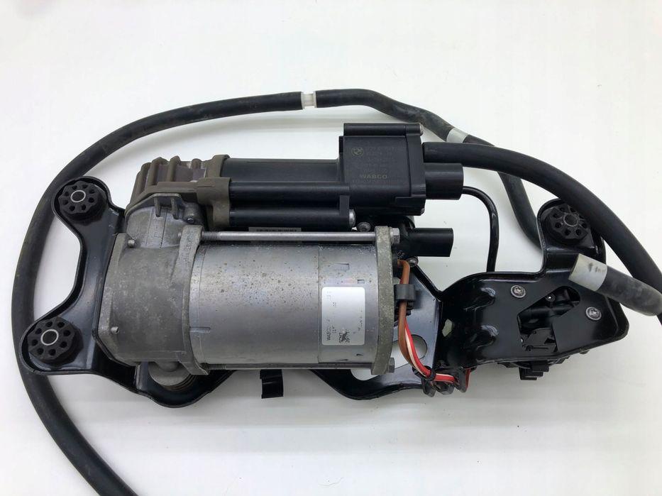 bmw x6 f16 f15 f86 f85 kompresor zawieszenia wabco 6875177