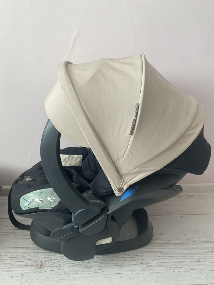 Witam sprzedam wózek Stokke V3