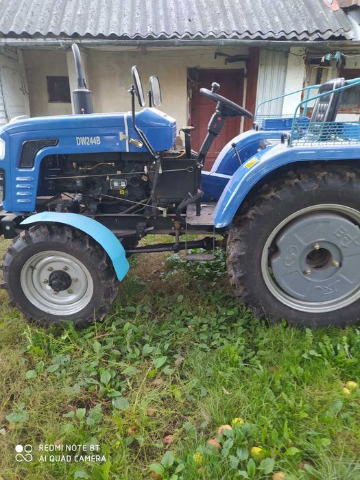 Міні трактор DW244B