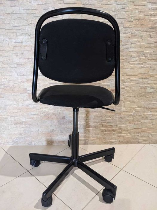 Dziecięce krzesło biurowe IKEA