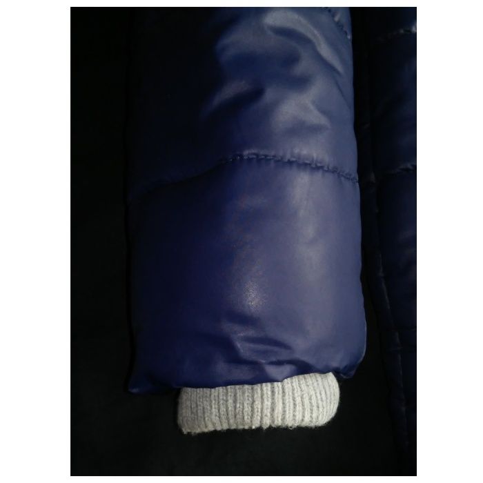 Зимняя зимова куртка пальто.