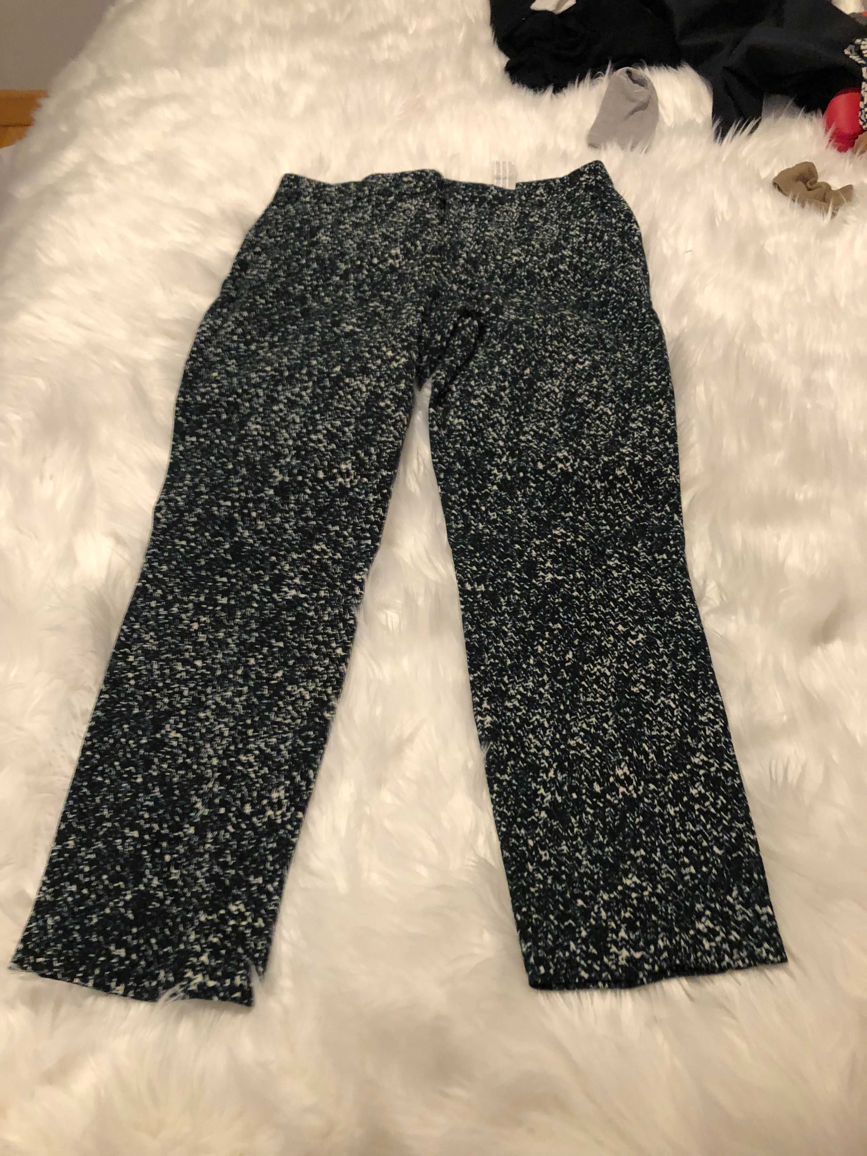 calcas zara padrao verde e preto tamanho m