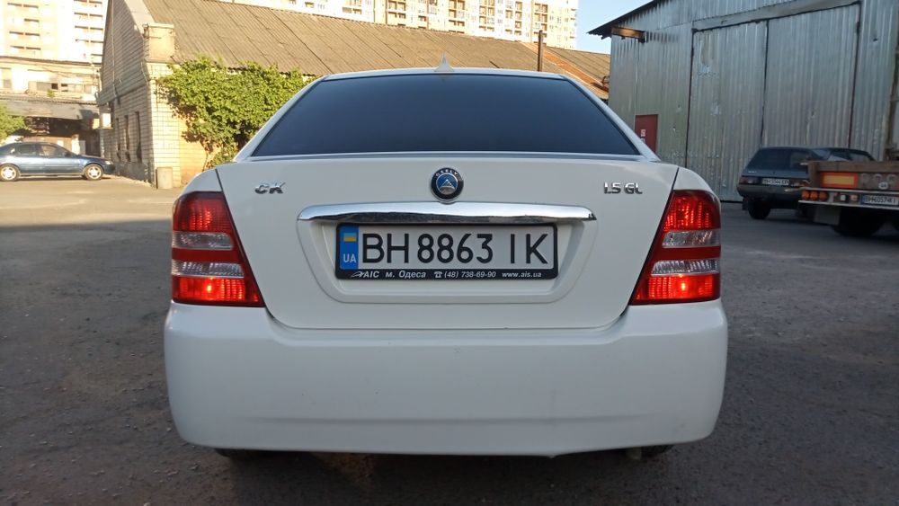 Продаю geely ck2