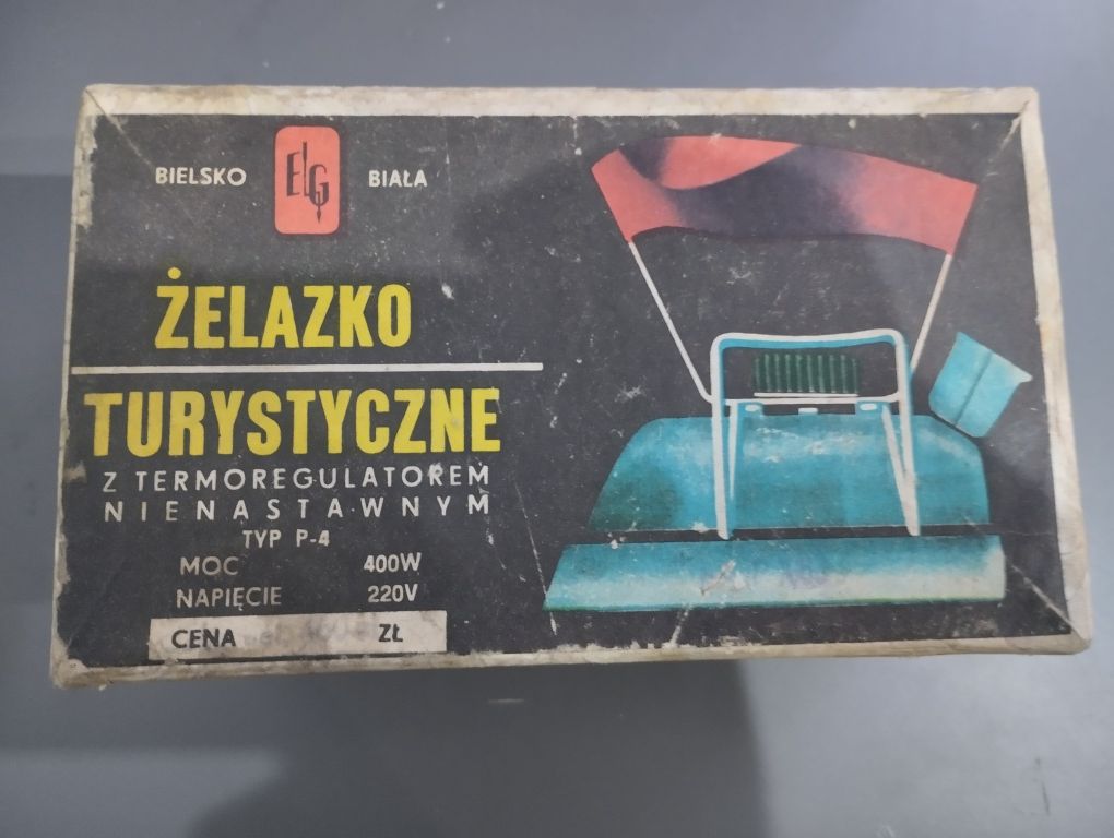 Stare żelazko turystyczne nowe