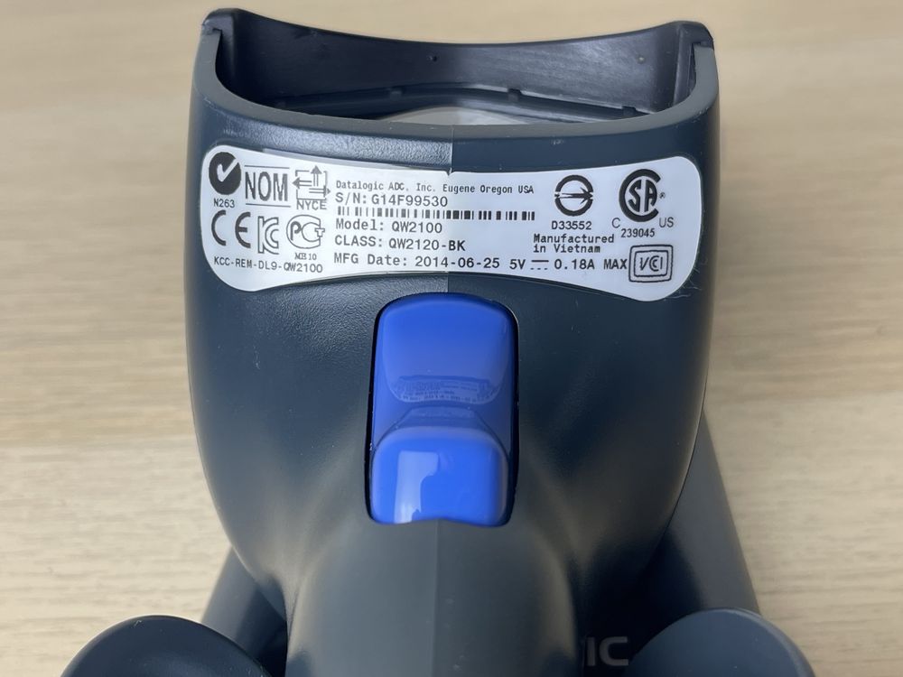 Czytnik kodów Datalogic QuickScan Lite QW2100 z podstawką