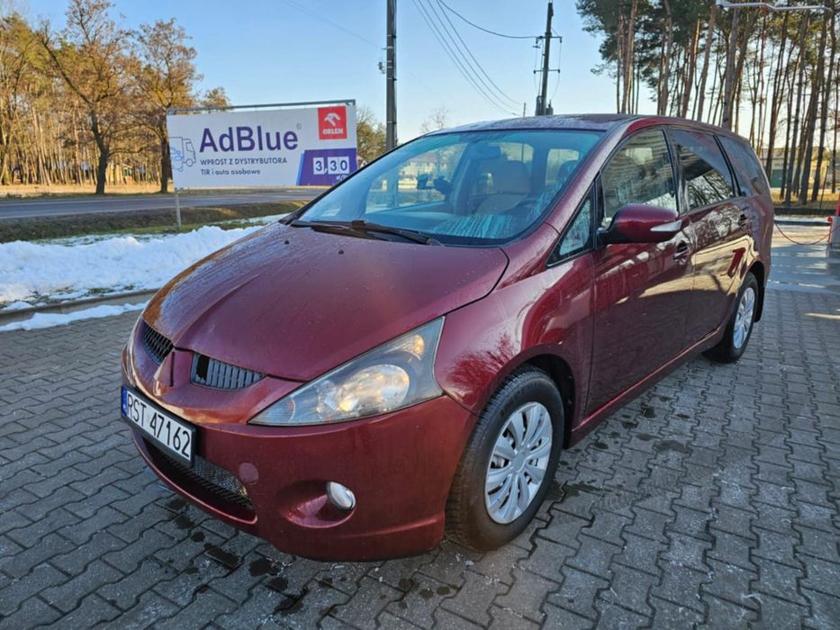 Mitsubishi Grandis 2.4 LPG 6 osobowy