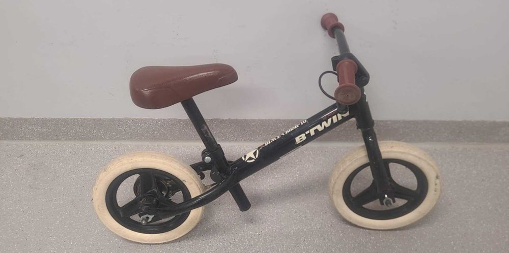 Rowerek biegowy Btwin 10"
