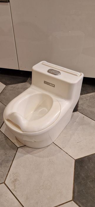 Skip Hop nocnik jak WC