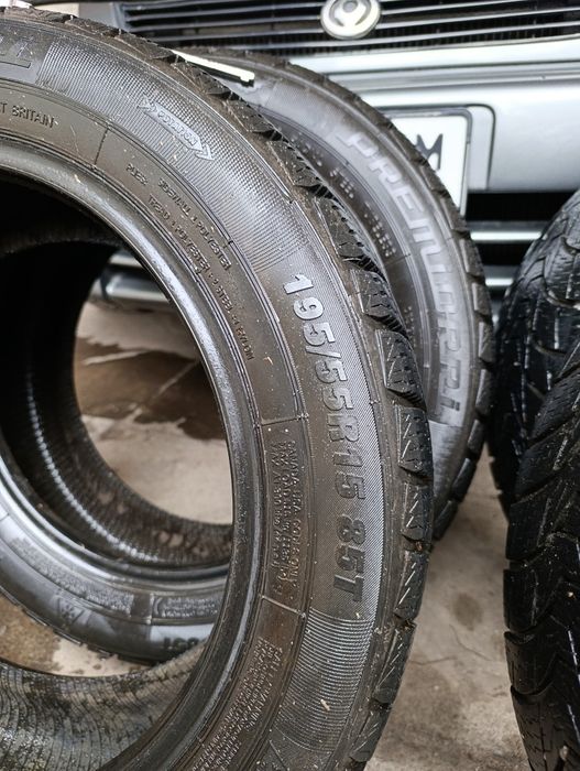 Продам зимову гуму R15.