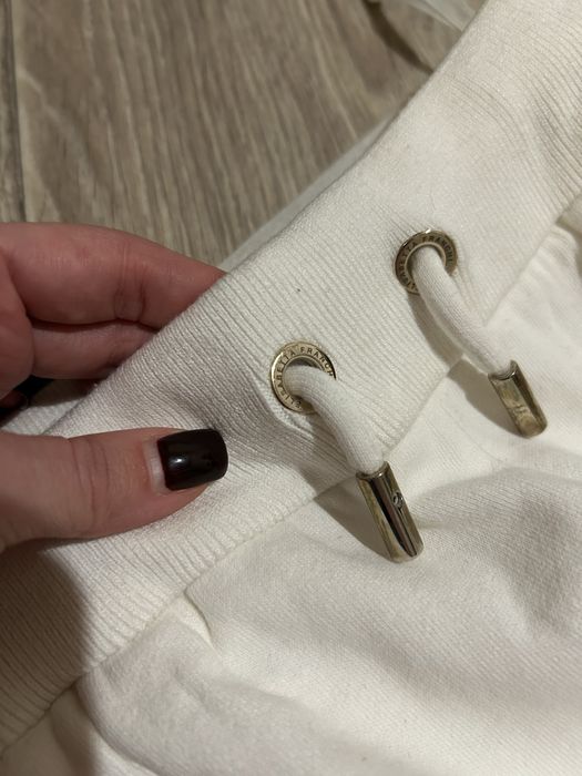 Спортивні штани з ломпасами