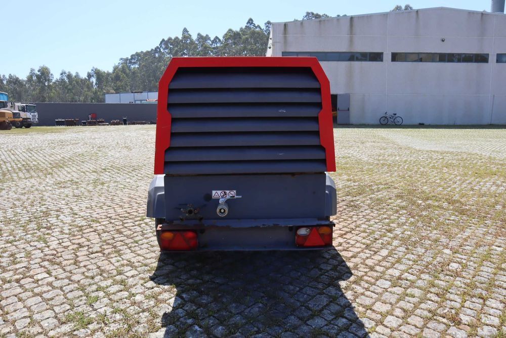 2017 Atlas Copco XATS138 Compressor de Ar Rebocável