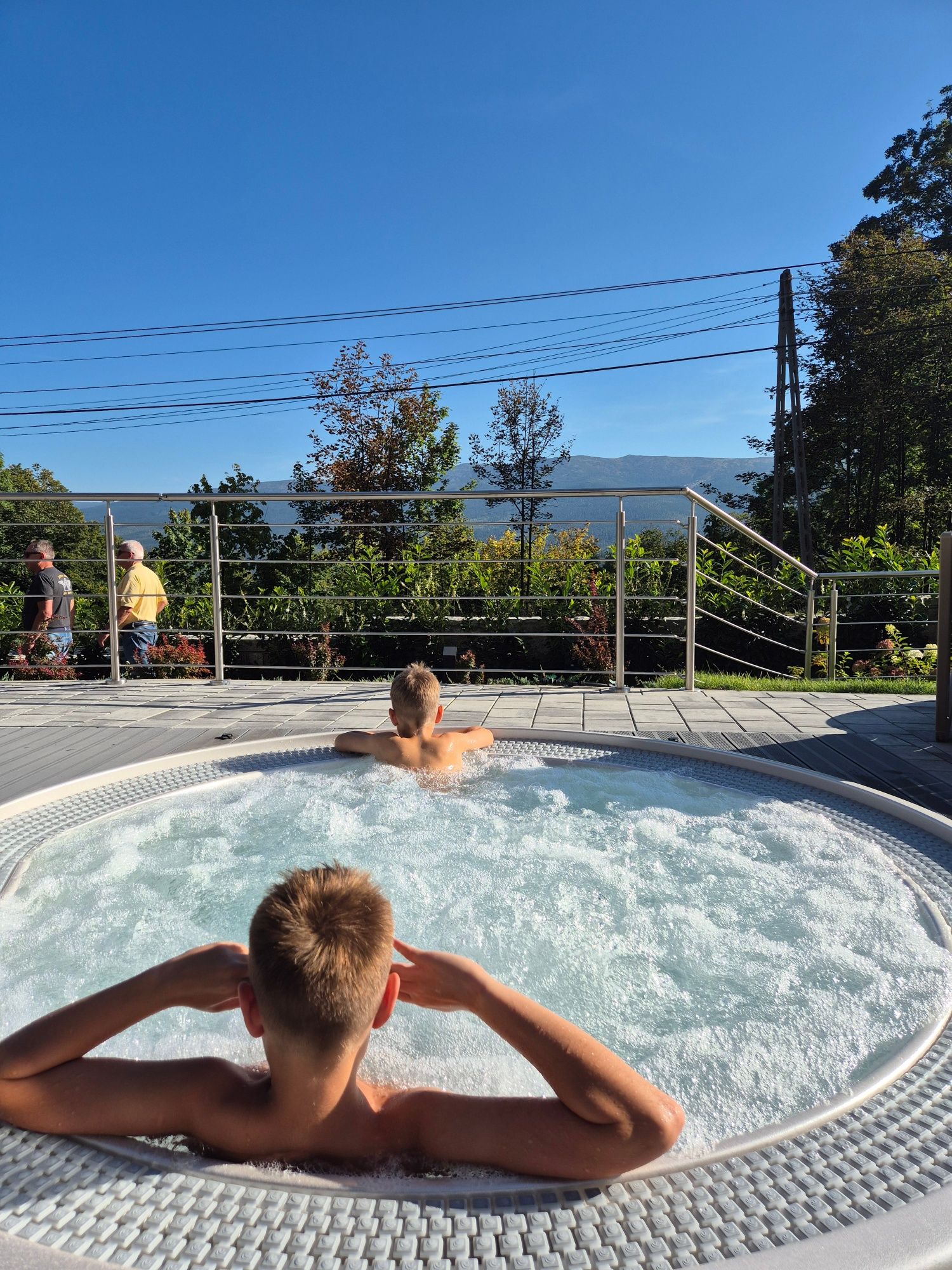 Nowy apartament w Szklarskiej Porębie  z basem i  spa.