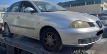 Seat Ibiza 6L 1.2i de 2002 disponível para peças FAROLINS DA MALA VENDIDOS