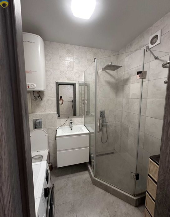 Продам 2-х комнатную квартиру в элитном новом доме с ремонтом