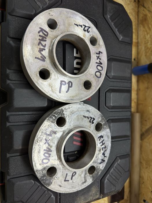 Dystanse 4x100 RH ZW1 22mm