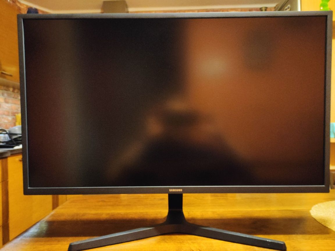 Monitor Samsung U32J592UQU 32" UHD VA