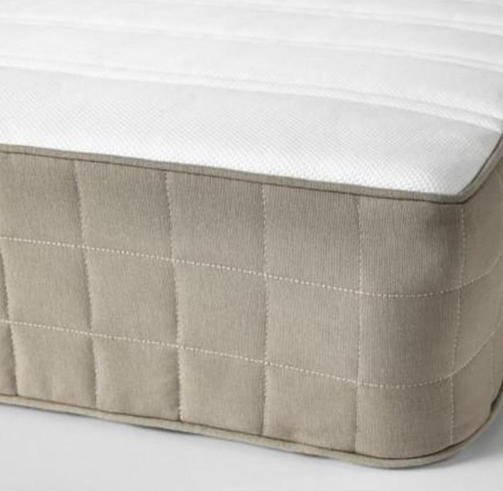 Colchao solteiro IKEA Hamarvik, molas, 90cm, como novo!