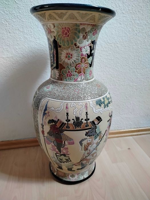 Waza chińska z czasów PRL  60 cm wysoka