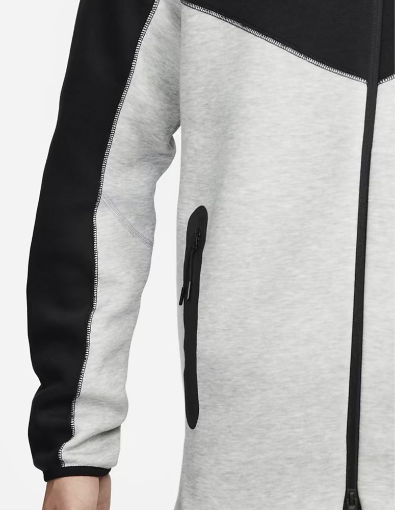 Nike Tech Fleece