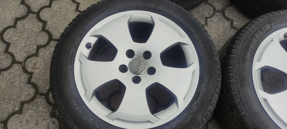 Audi a3 8p Koła Felgi aluminiowe 17 5x112 7,5J ET 56 Opony Michelin