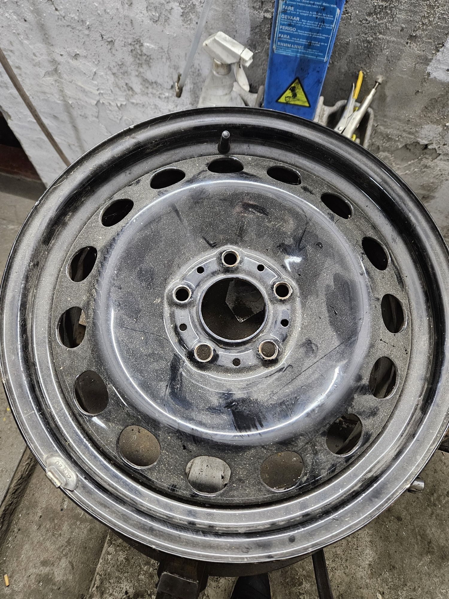 Felgi stalowe BMW - 5x120 - 17 - 7J