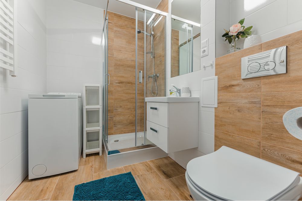 Duzy pokoj 1 osobowy z balkonem. Mieszkanie 3 osobowe NOWOSADECKA