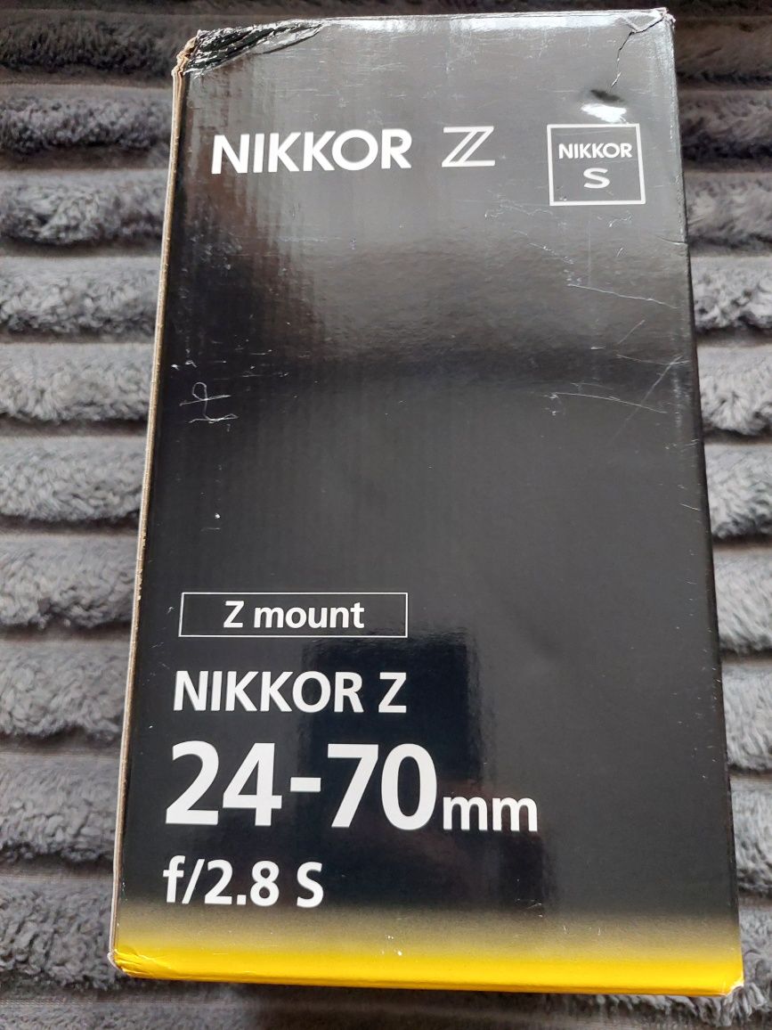 Об'єктив до фотоапарата nikon Nikkor Z 24-70 mm f/2.8 s