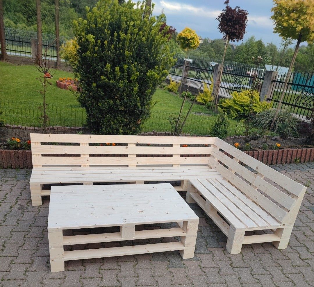 Meble na taras,do ogrodu stylizowane na wzór z palet. Meble pod wymiar