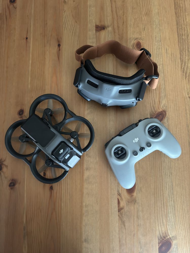 DJI AVATA + Goggles 2 + DJI controller 2