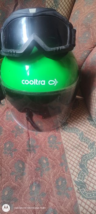 Casco de mota usado