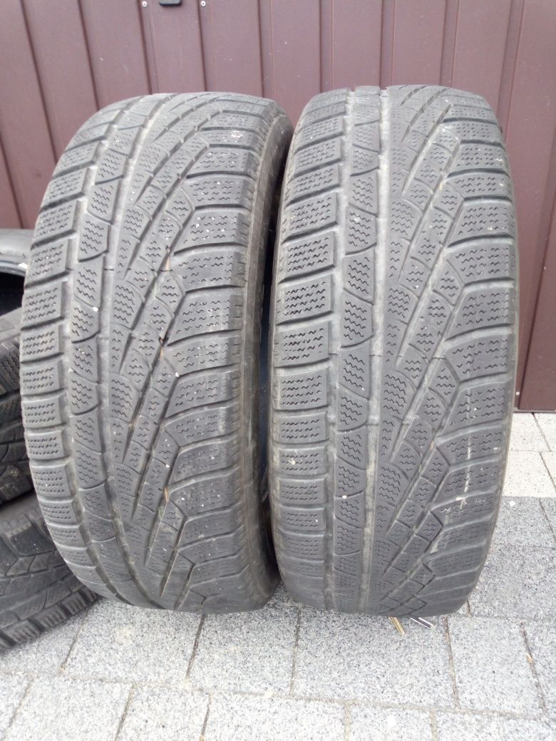 Opony zimowe Pirelli 215/65/16 do jazdy