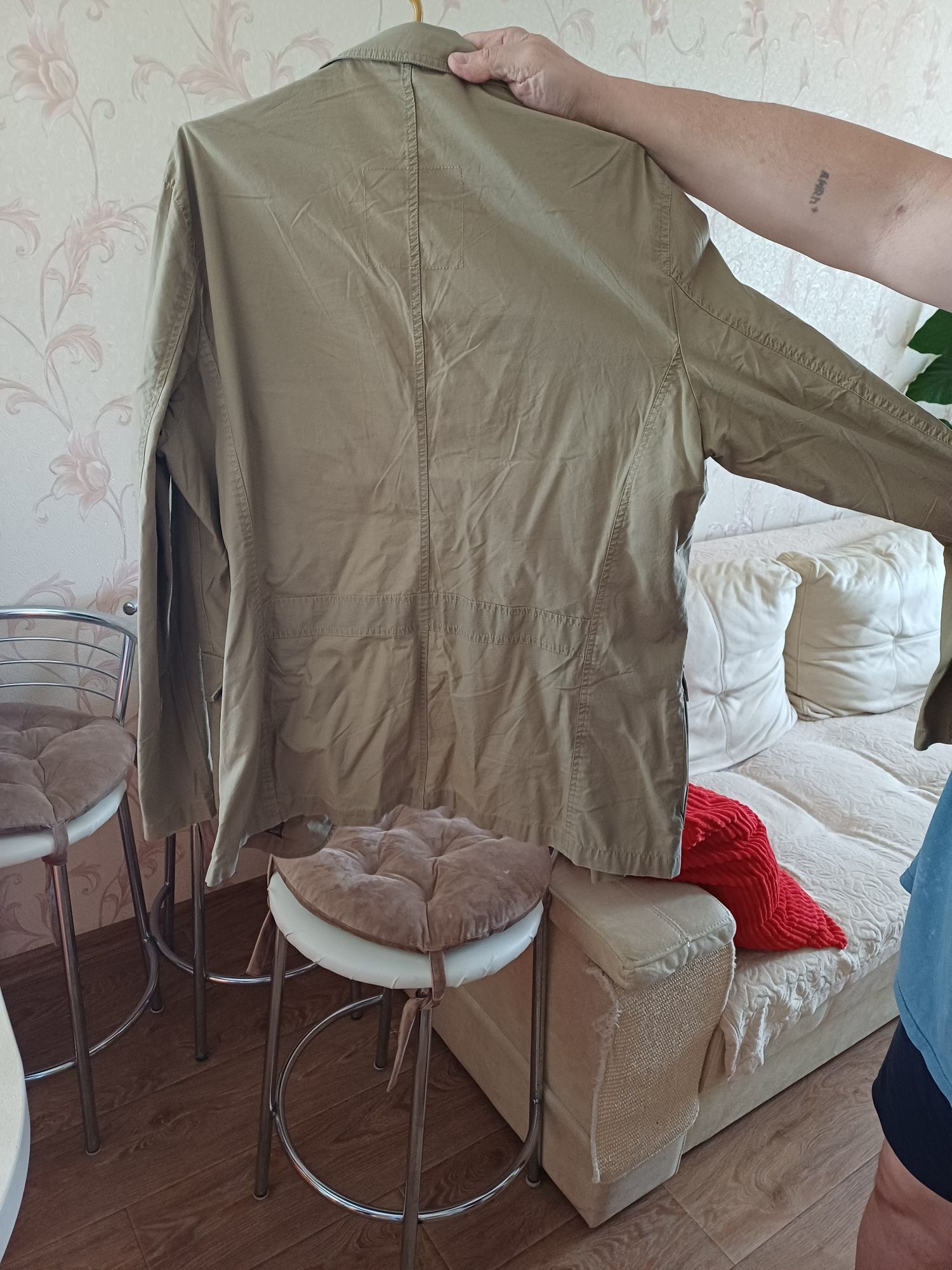 Продам піджак розмір 54